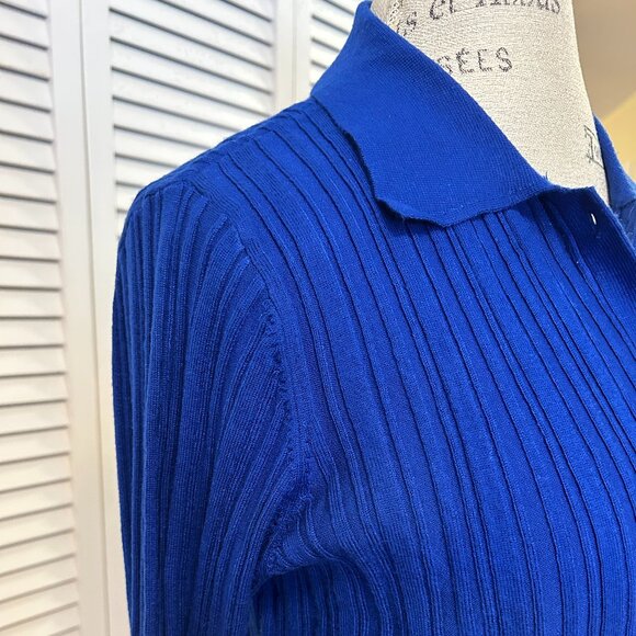 Gorgeous Calvin Klein Cardigan: Size M - Picture 4 of 11